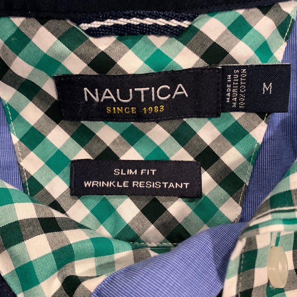 Nautica long sleeve button down shirt - Picture 4 of 5